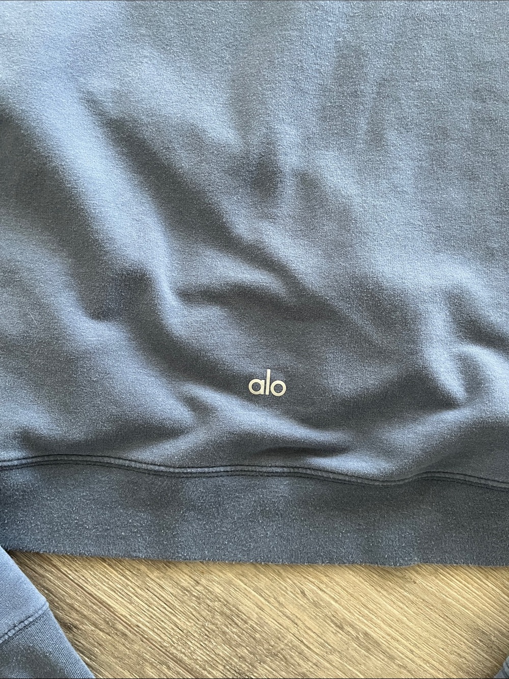 ALO Yoga Cropped Sway Crew Neck Pullover Bluestone Size L - Picture 4 of 5